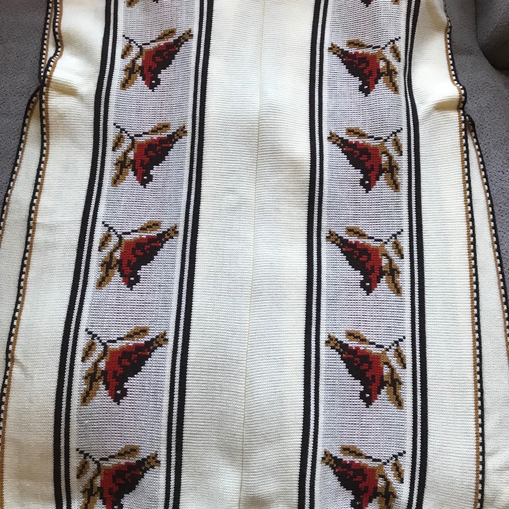 Vintage Boho 70s Bird Poncho/Shawl - image 5